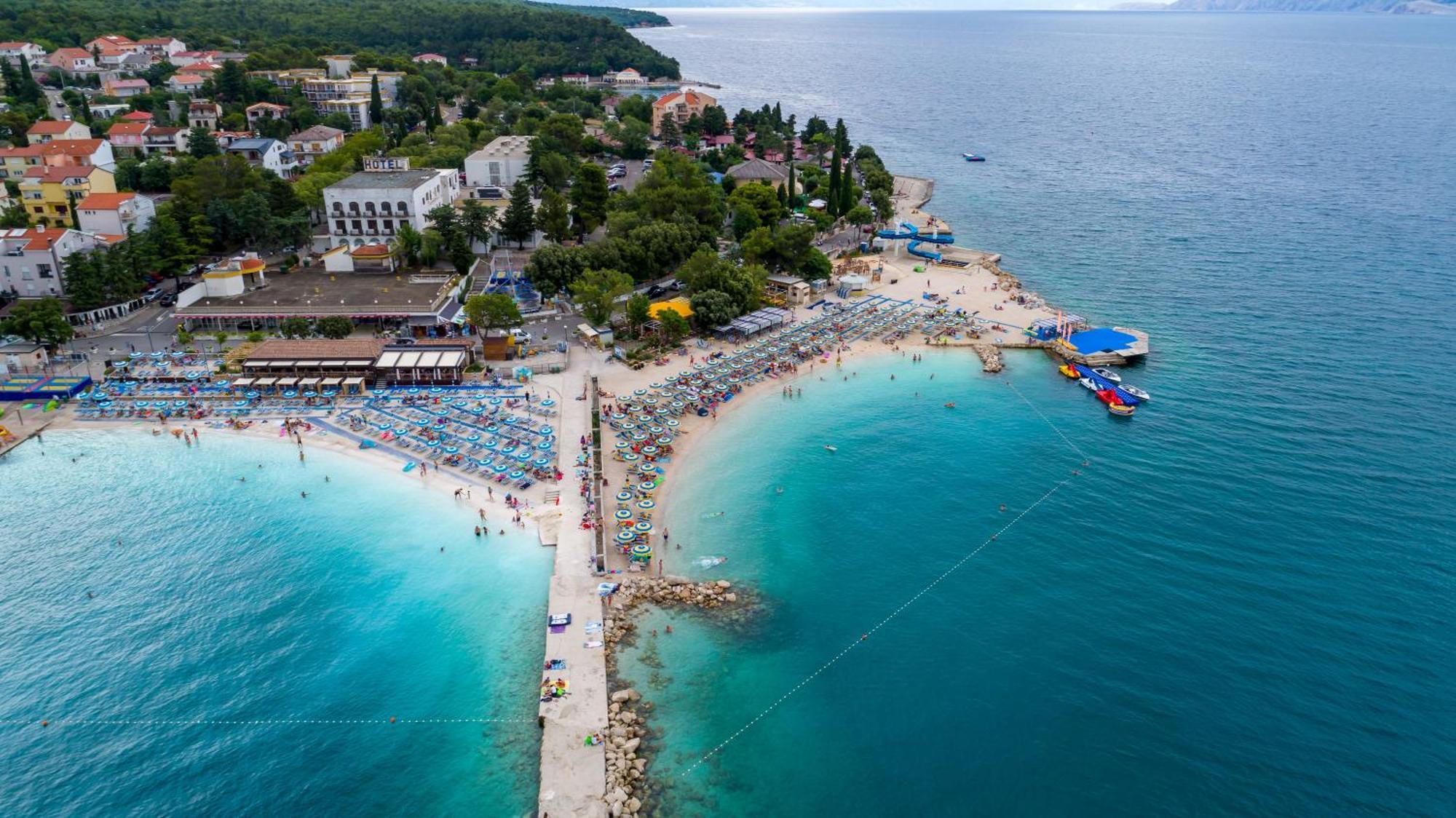 Hotel Paviljoni Slaven Selce Esterno foto
